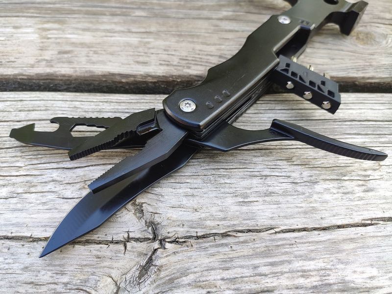 Мультитул Топор Traveler Axe MS-019-F-3 7 в 1 с набором бит мультифункциональный инструмент в чехле 08666 фото