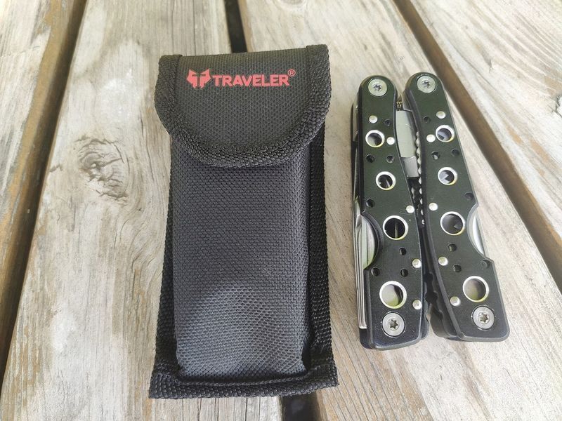 Многофункциональный нож мультитул Traveler MT833black 9 в 1 в чехле  05204 фото