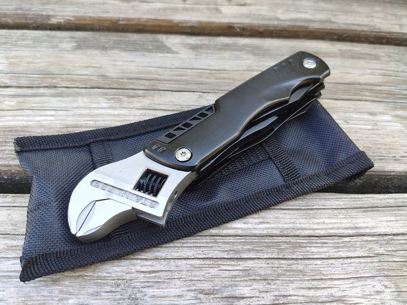 Мультитул Розвідний ключ Traveler MS-014F-3 Black Wrench 10 в 1 з набором біт мультифункціональний інструмент у чохлі 06737 фото