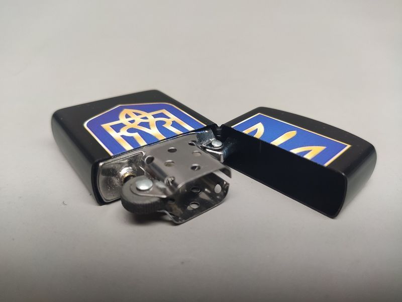 Зажигалка бензиновая Star Lighters Герб України Big BlackMatt SL_HL326BBlackMatt фото