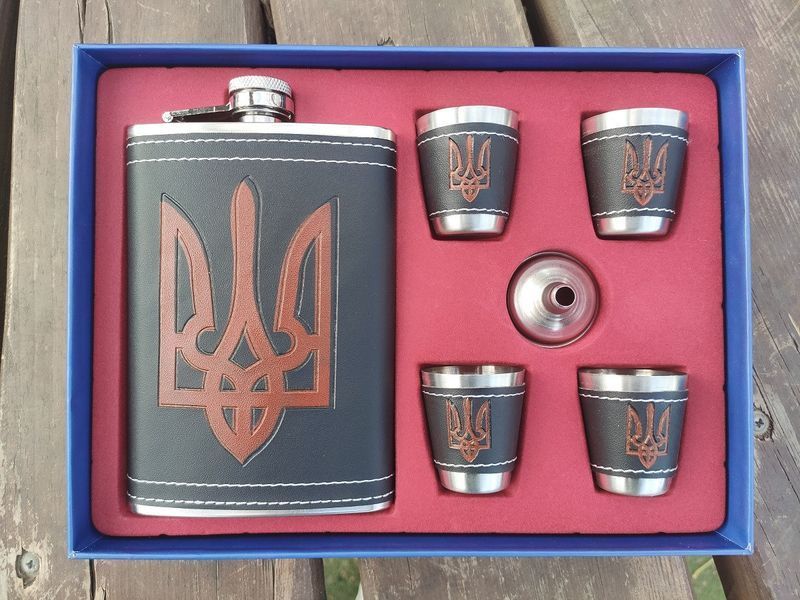Набор подарочный Moongrass 6в1 UKRAINE Black фляга 266ml 9OZ /лейка/стопки 4шт R_WKL015 фото