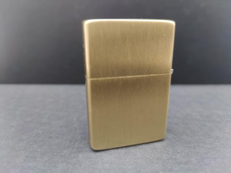 Зажигалка бензиновая ZORRO ULTIMATE JUSTICE Gold LI_P_351Gold фото