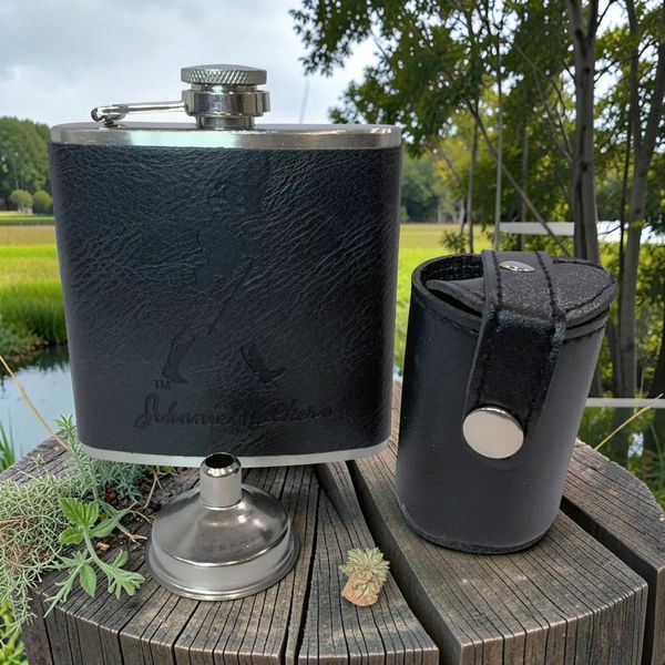 Подарунковий набір фляга Johnnie Walker QK-3-4 Black 7oz/210 мл з чарками 11828 фото