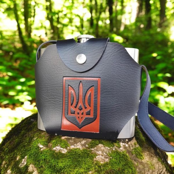 Фляга Hip Flask Ukraine F1-79 в чохлі 32 Oz / 946 ml з нержавіючої сталі 06088 фото