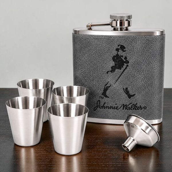 Подарунковий набір фляга Johnnie Walker QK-3-5 Graphite 7oz/210 мл з чарками 11829 фото