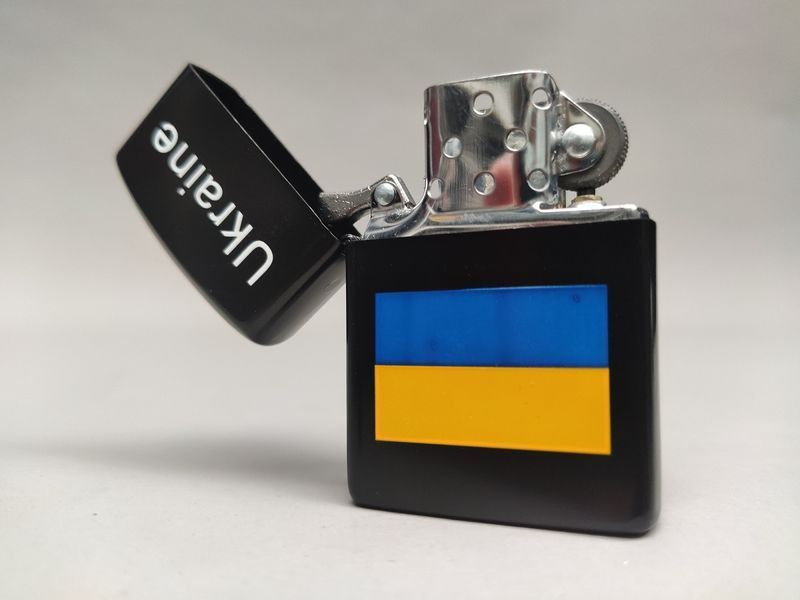 Зажигалка бензиновая Star Lighters Ukraine Прапор України Black SL_HL329BBlackMatt фото