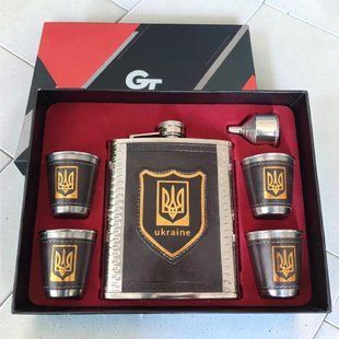 Набір подарунковий GT 6 в 1 Trident Ukraine NF4-6 фляга 532 ml /лейка/стопки 4 шт.по 70 ml 07411 фото